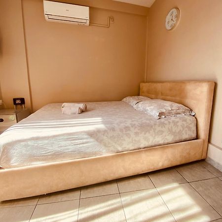 Elegant Studio In The Center Of City. Thessaloníki Luaran gambar