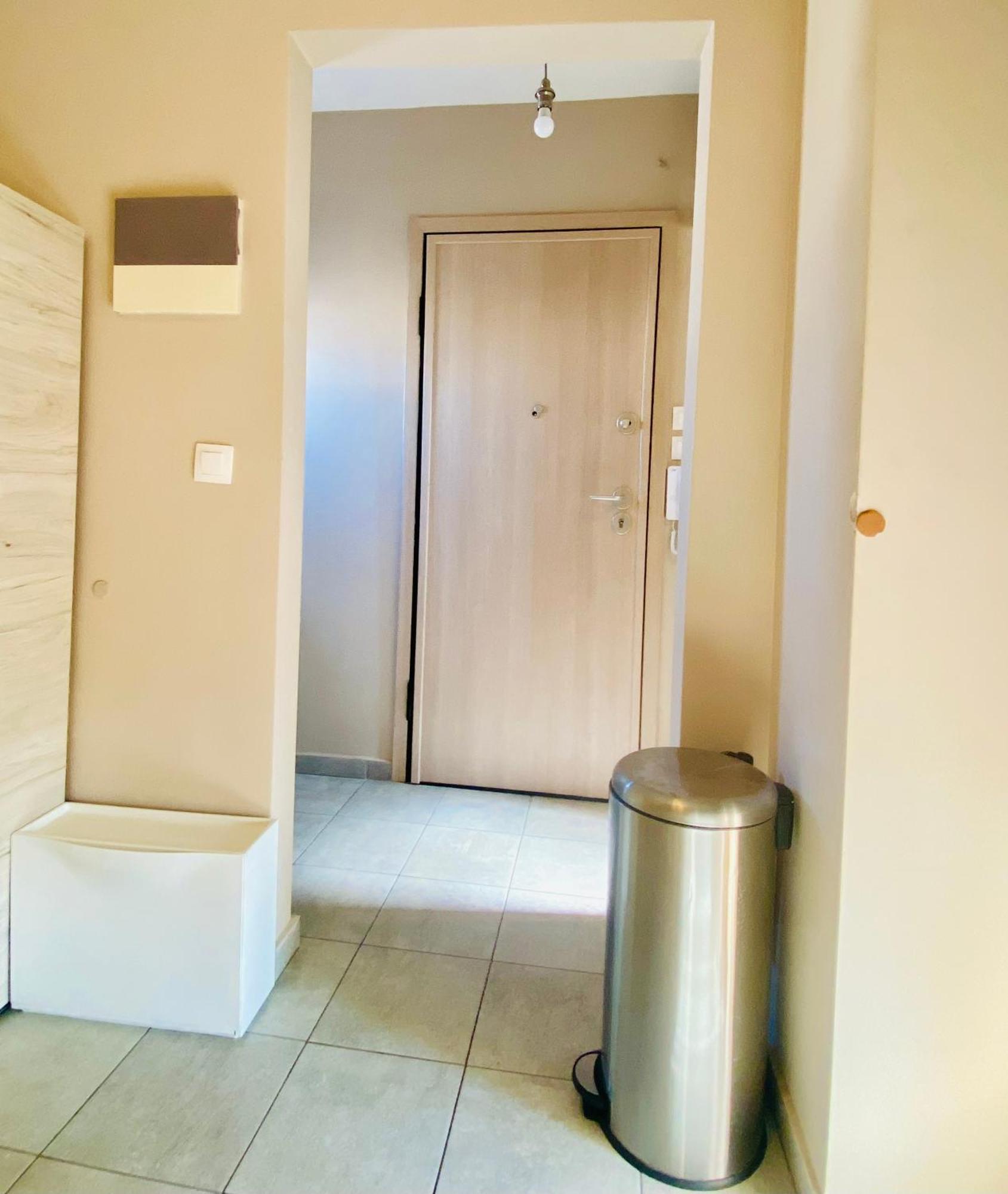 Elegant Studio In The Center Of City. Thessaloníki Luaran gambar